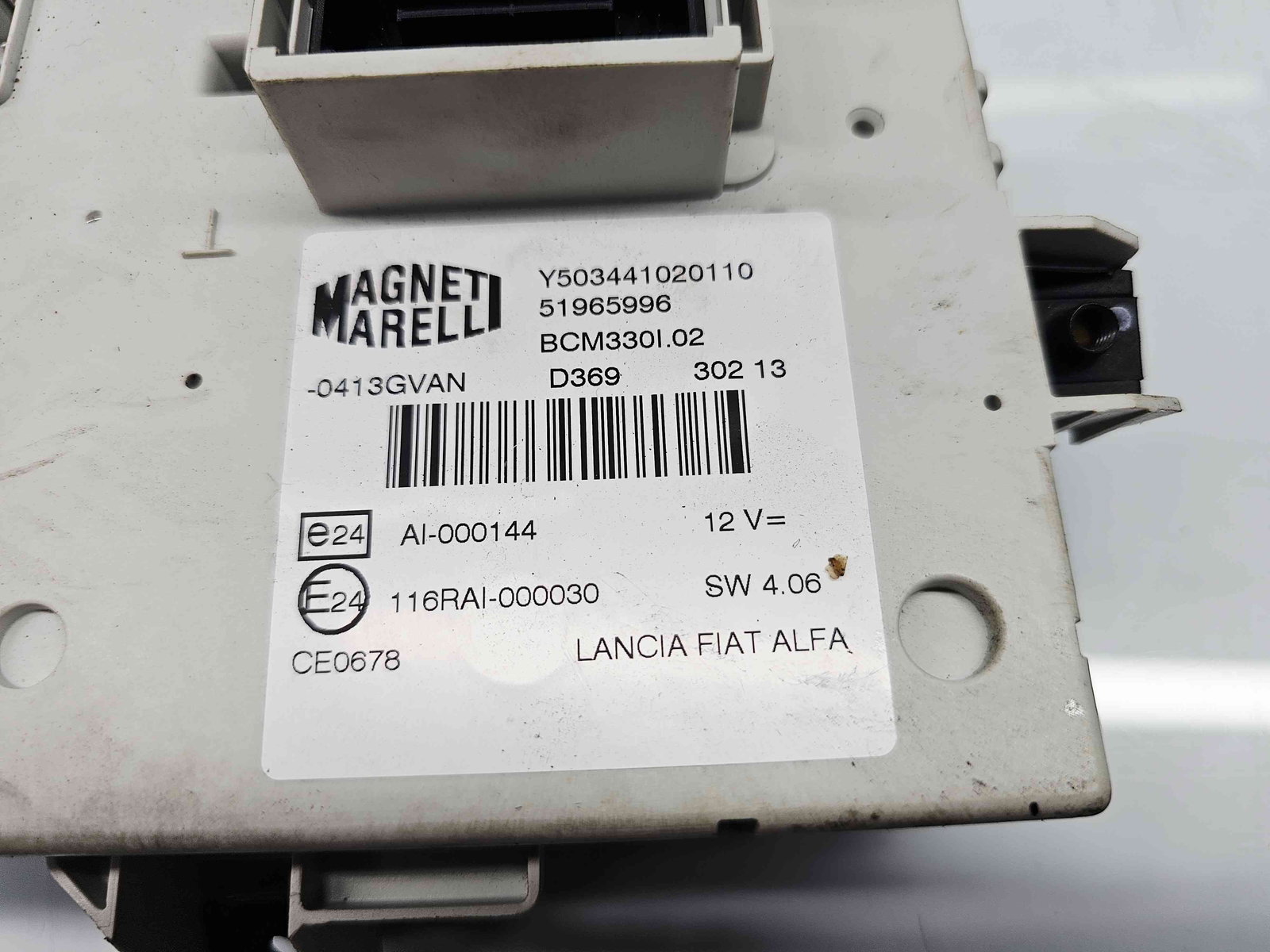 Panou sigurante Fiat500L Trekking [Fabr 2012-prezent] 51965996 - imagine 2