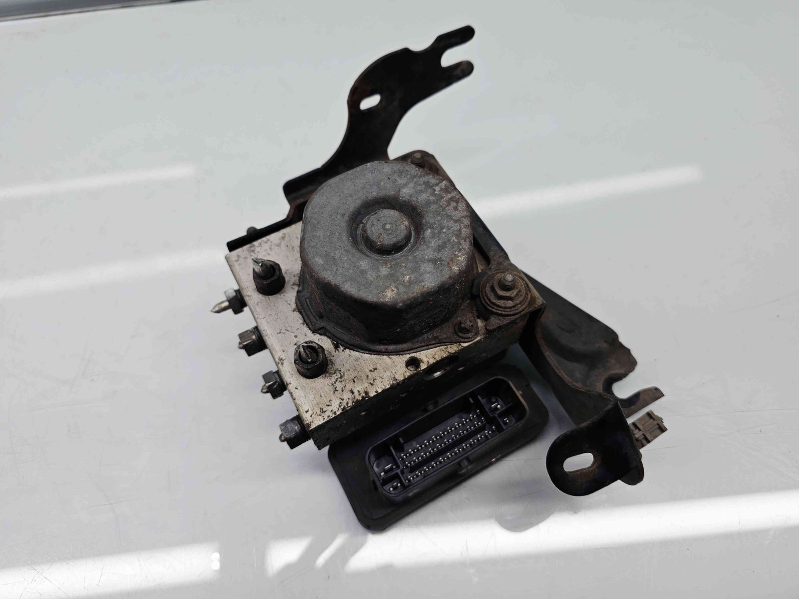 Pompa ABS Renault Captur (J87) [Fabr 2013-2017] 476608644R 1.5 dCi K9K608 66KW / 90CP - imagine 5