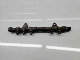 Rampa injectoare Fiat 500L Trekking [Fabr 2012-prezent] 55234437 1.3 199B4000 62KW / 85CP