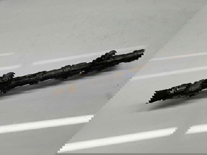 Rampa injectoare Fiat 500L Trekking [Fabr 2012-prezent] 55234437 1.3 199B4000 62KW / 85CP