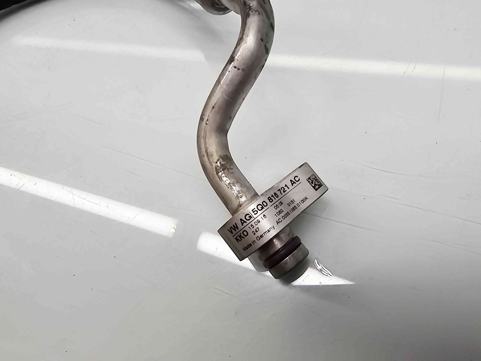 Conducta AC Volkswagen Passat B8 (3G2) [Fabr 2015-prezent] 5Q0816721AC 2.0 TDI DFCA 140KW / 190CP - imagine 4