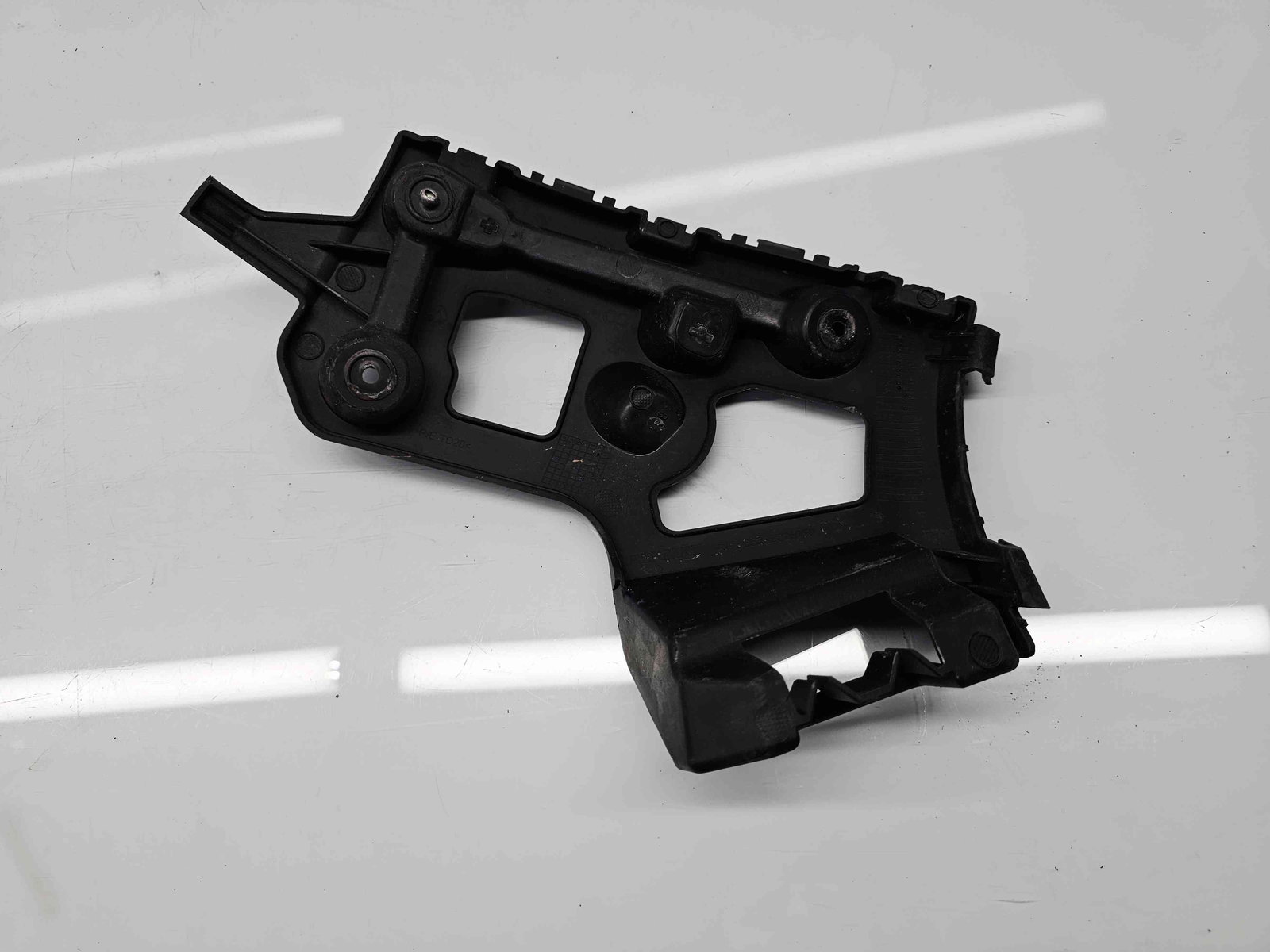 Suport bara dreapta spate Renault Captur (J87) [Fabr 2013-2017] 852220257R - imagine 3