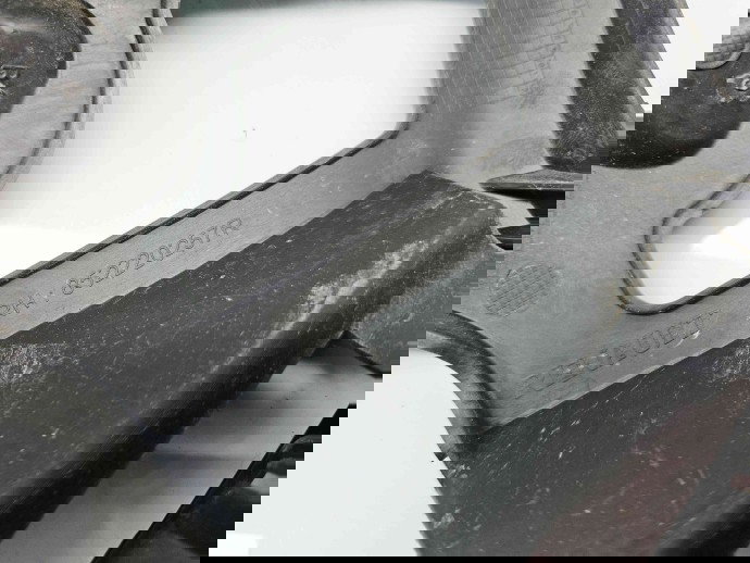 Suport bara dreapta spate Renault Captur (J87) [Fabr 2013-2017] 852220257R