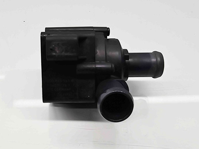 Pompa recirculare apa  Skoda Octavia 3 (5E3) [Fabr 2012-2020] 5Q0965561B 2.0 TDI DFCA 140KW / 190CP