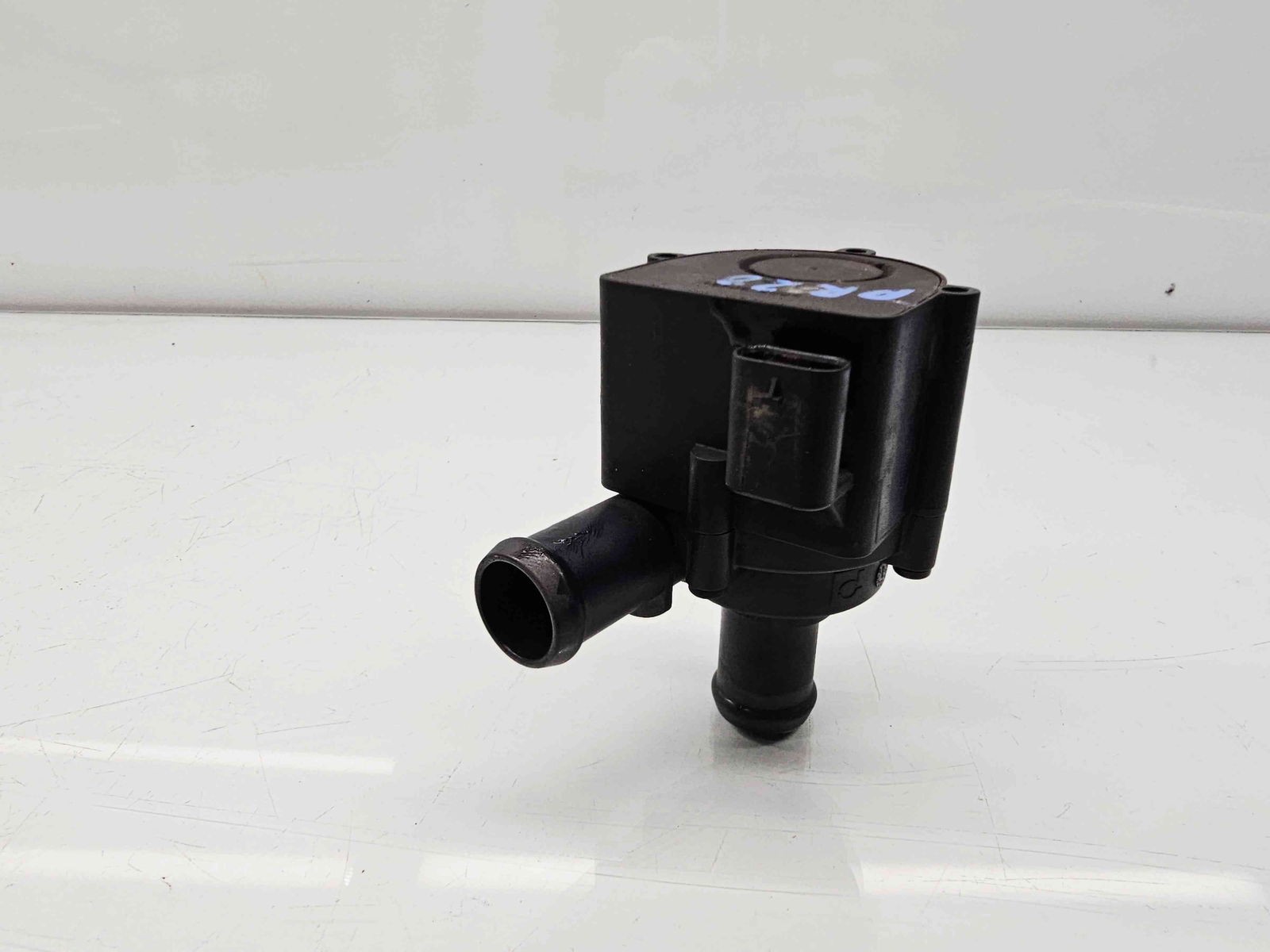 Pompa recirculare apa Skoda Octavia 3 (5E3) [Fabr 2012-2020] 5Q0965561B 2.0 TDI DFCA 140KW / 190CP - imagine 2