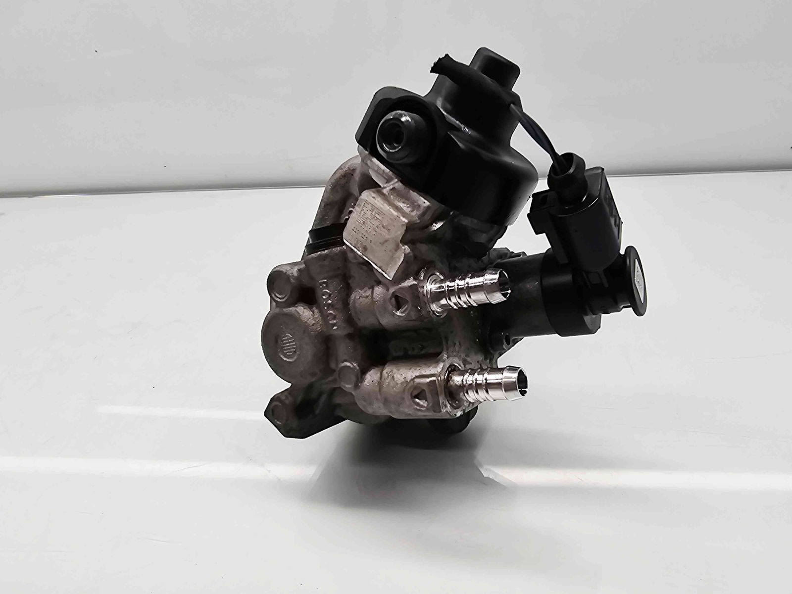 Pompa inalta presiune Volkswagen Tiguan II (5N) [Fabr 2016-2018] 04L130755E 2.0 TDI DFCA 140KW / 190CP - imagine 3