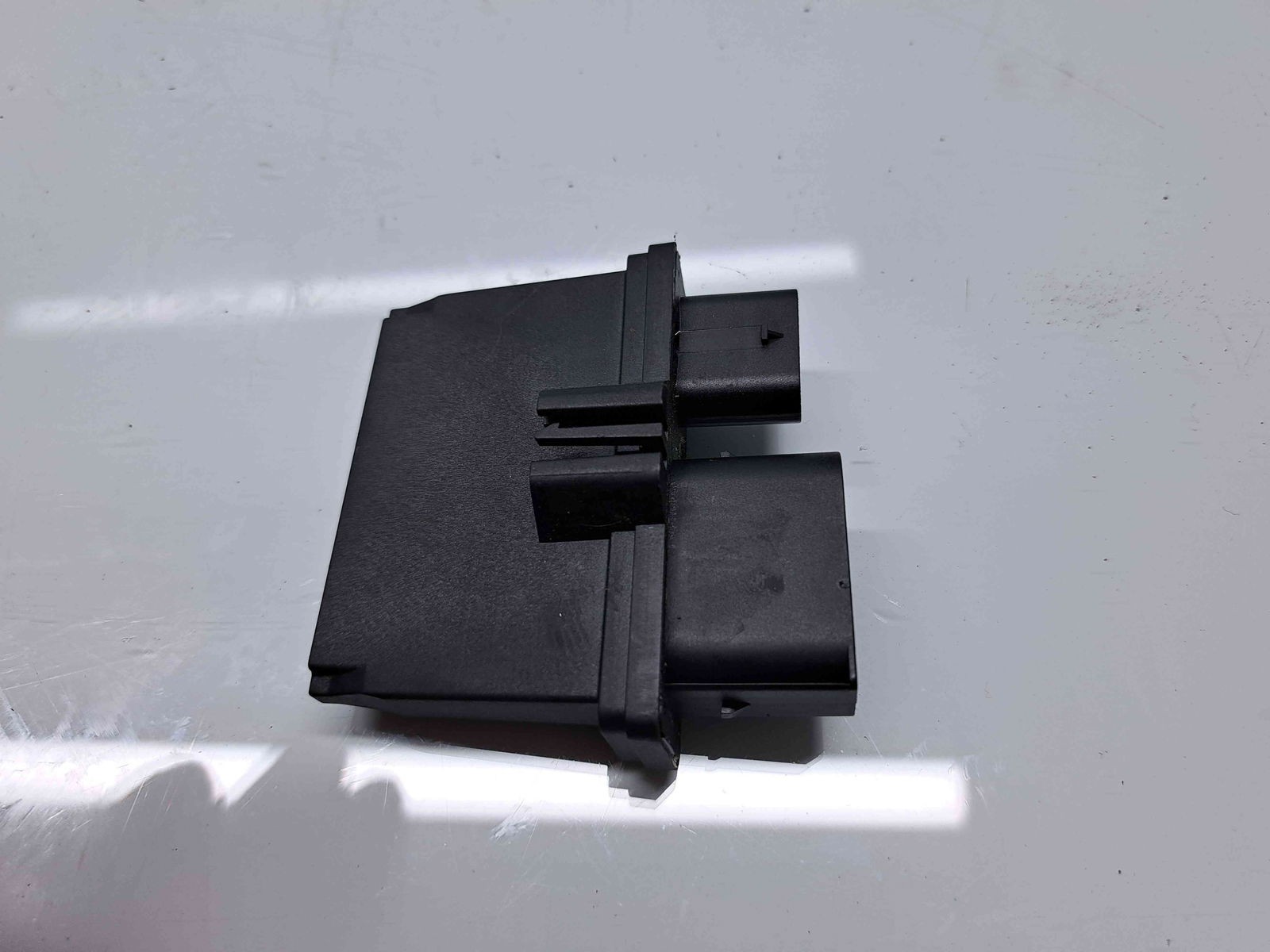 Modul confort Volkswagen Passat B8 (3G2) [Fabr 2015-prezent] 7N0941329 - imagine 2