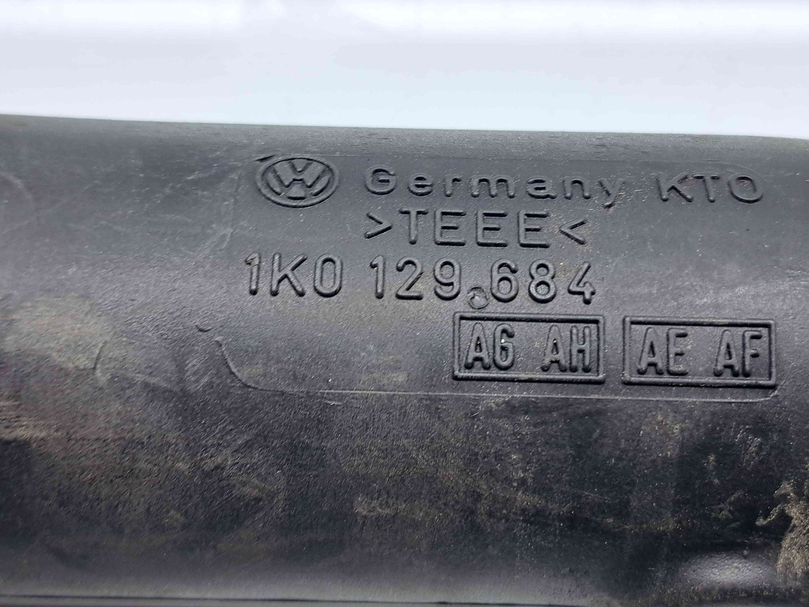 Tub admisie aer Skoda Octavia 2 Combi (1Z5) [Fabr 2004-2013] Facelift 1K0129684 1.6 Benz BSE 75KW / 102CP - imagine 4