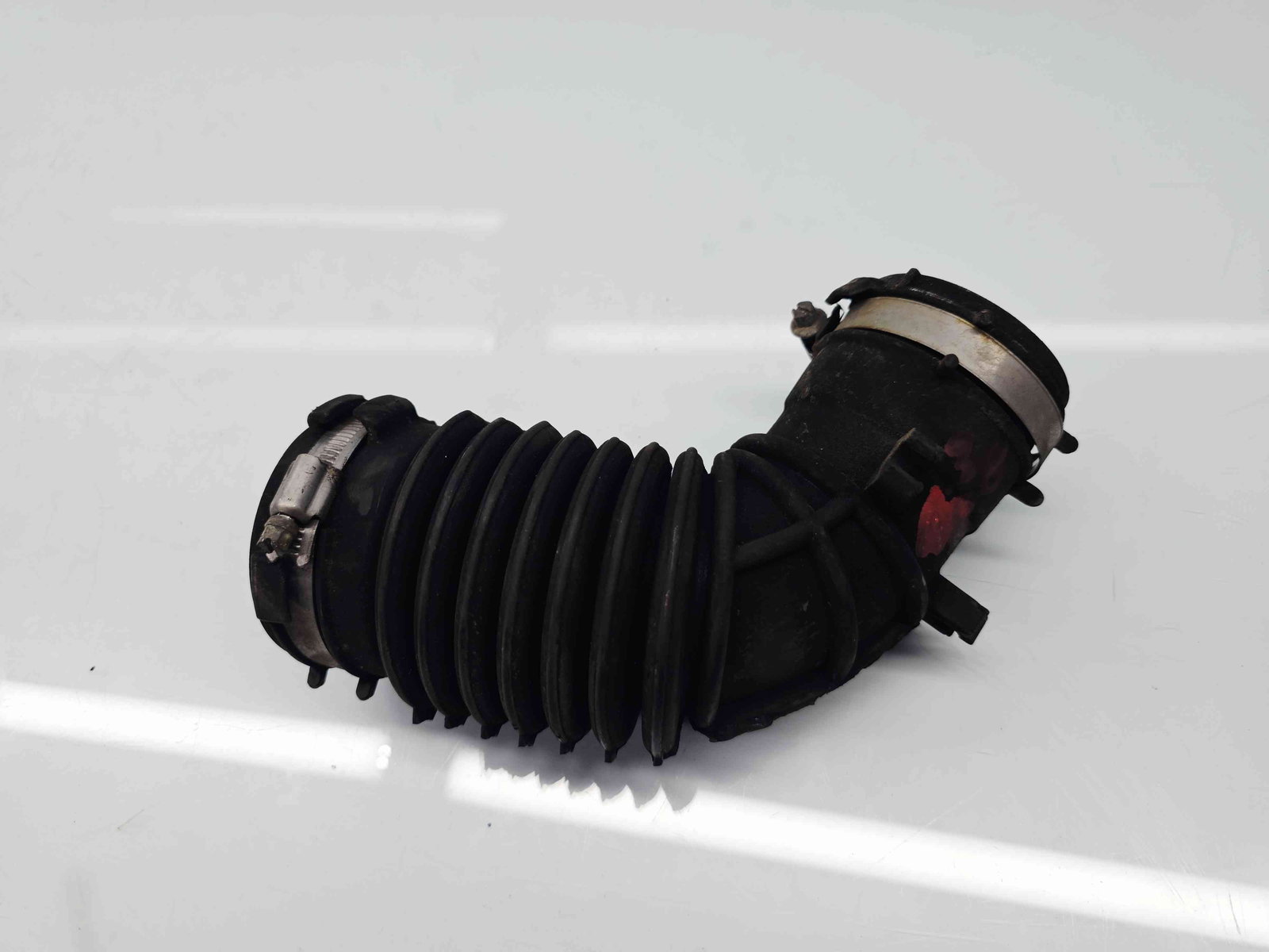 Tub admisie aer Renault Captur (J87) [Fabr 2013-2017] 165758885R 1.5 dCi K9K608 66KW / 90CP - imagine 3