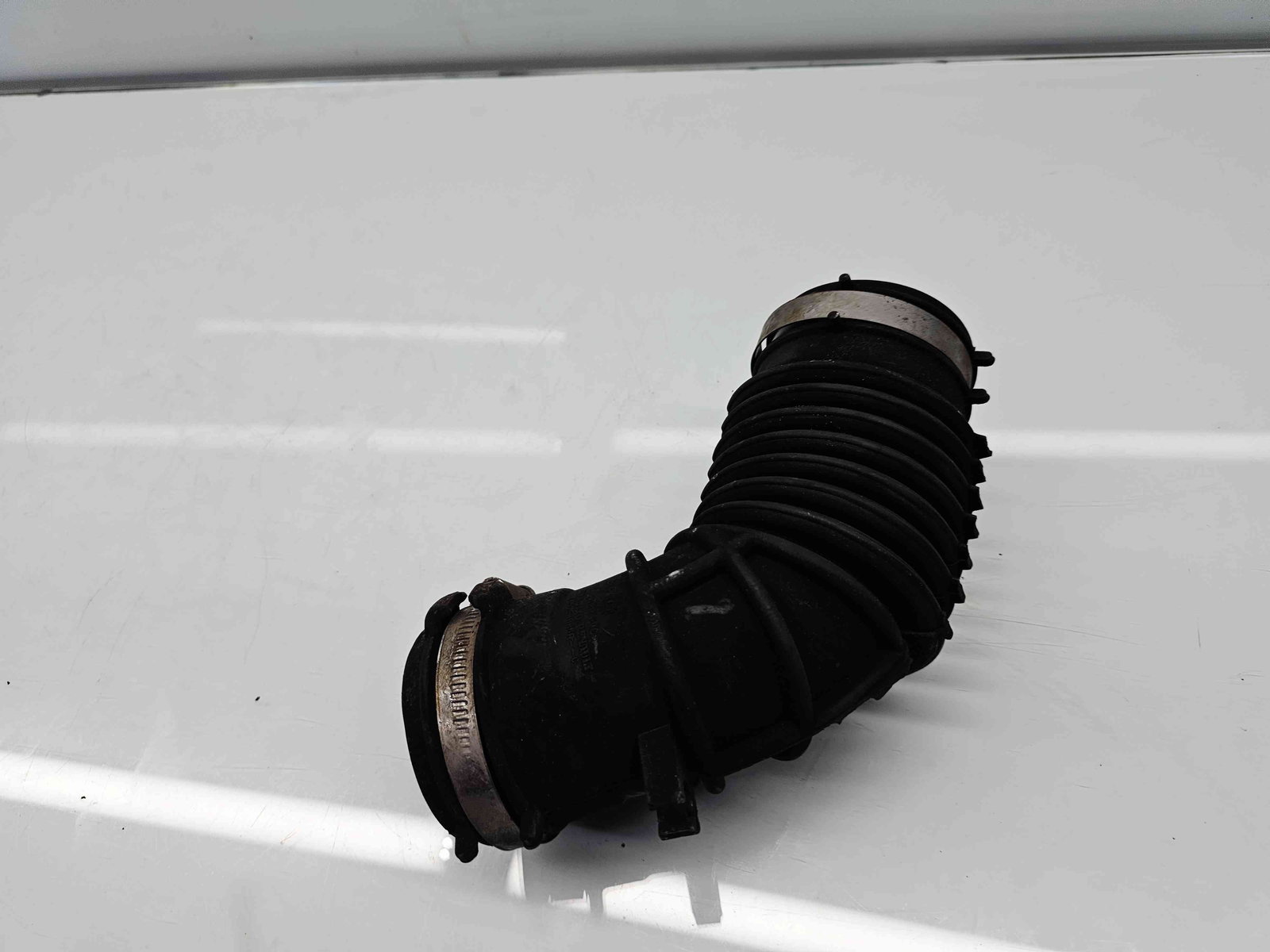 Tub admisie aer Renault Captur (J87) [Fabr 2013-2017] 165758885R 1.5 dCi K9K608 66KW / 90CP - imagine 5