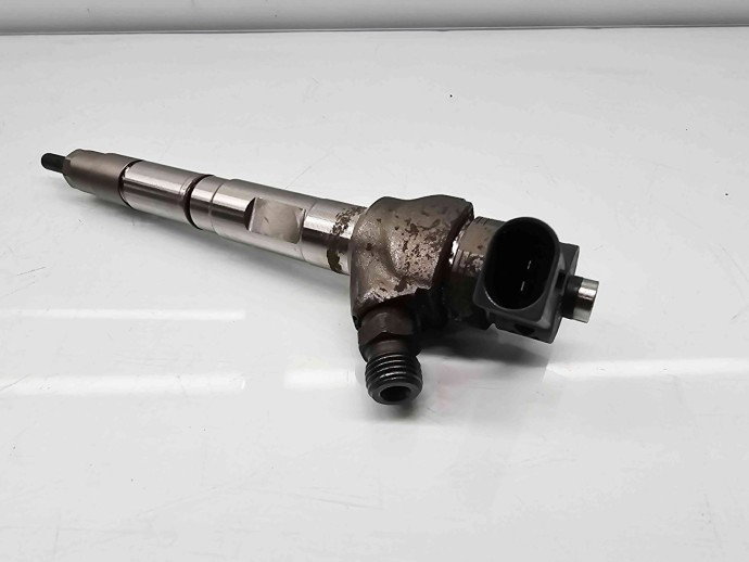 Injector  Volkswagen Passat B8 (3G2) [Fabr 2015-prezent] 04L130277AE 2.0 TDI DFCA 140KW / 190CP