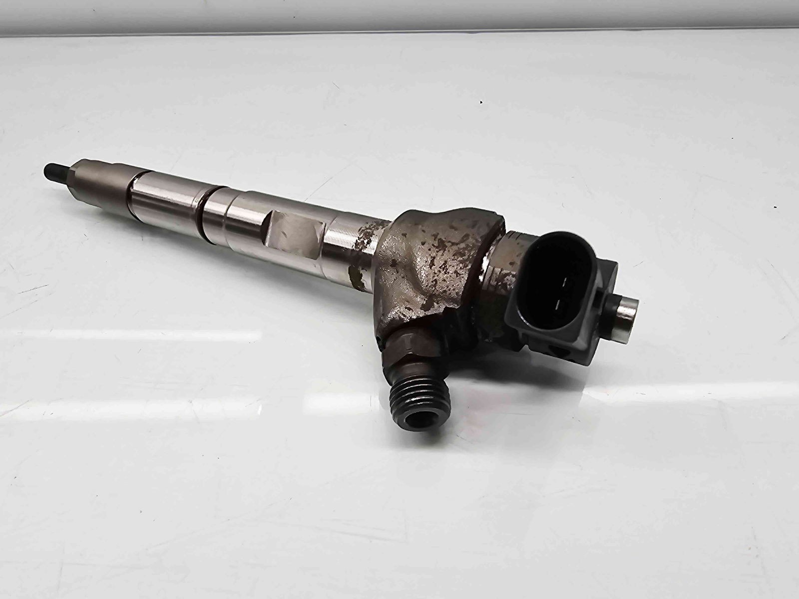 Injector Volkswagen Passat B8 (3G2) [Fabr 2015-prezent] 04L130277AE 2.0 TDI DFCA 140KW / 190CP - imagine 4