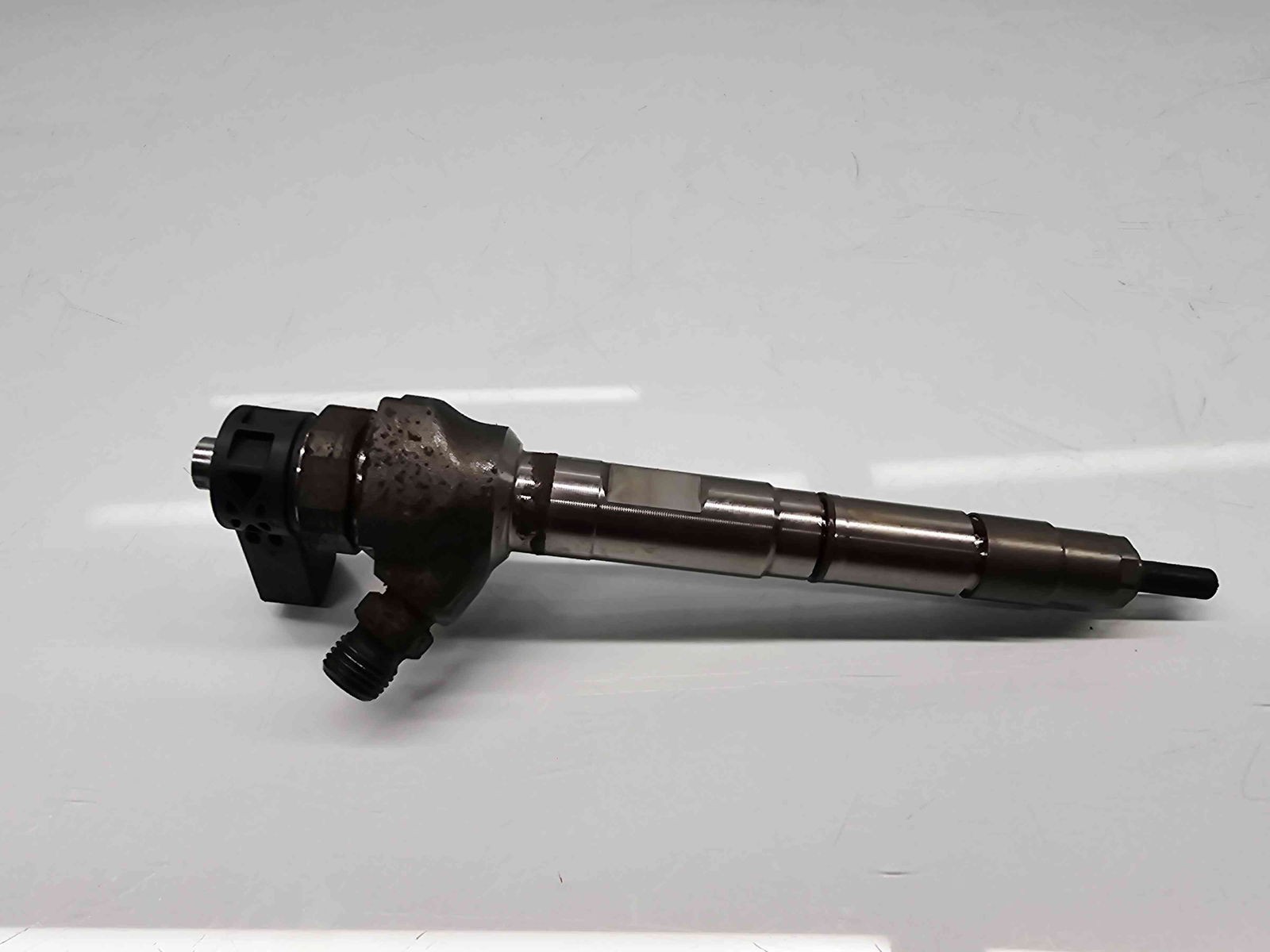 Injector Volkswagen Passat B8 (3G2) [Fabr 2015-prezent] 30277AE 2.0 TDI DFCA 140KW / 190CP - imagine 1