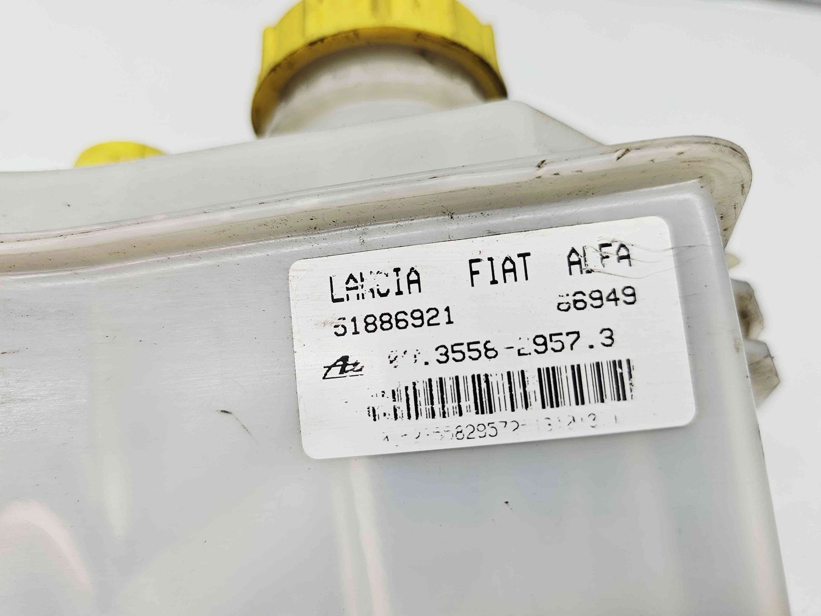 Vas lichid frana Fiat 500L Trekking [Fabr 2012-prezent] 51886921 - imagine 2