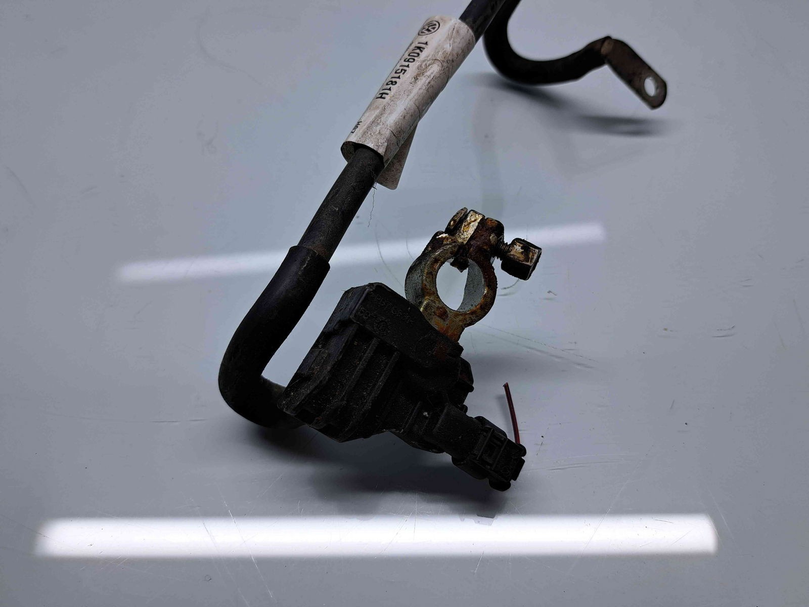 Borna baterie (-) Volkswagen Passat CC (357) [Fabr 2008-2012] 1K0915181H - imagine 4