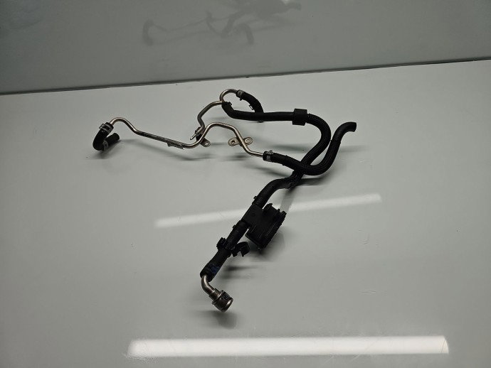 Conducta combustibil  Volkswagen Passat B7 (362) [Fabr 2010-2014] 03L201360AD 2.0 TDI CFFB 103KW / 140CP