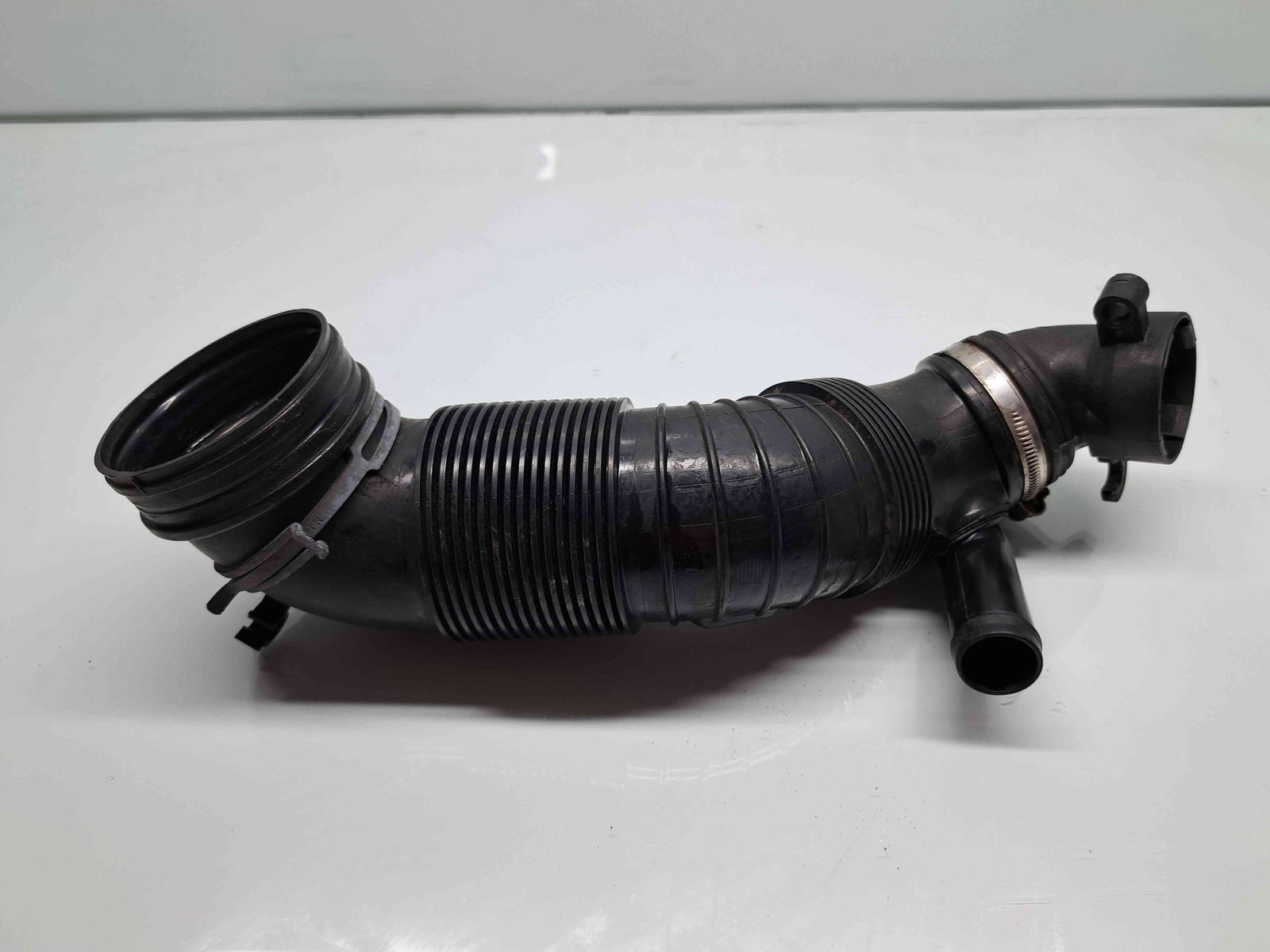 Tub admisie aer Volkswagen Golf 6 (5K1) [Fabr 2009-2013] 5N0129656 2.0 TDI CFFB 103KW / 140CP - imagine 3