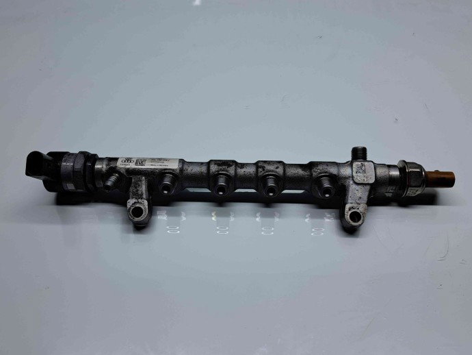 Rampa injectoare  Volkswagen Passat B7 (362) [Fabr 2010-2014] 03L130089J 2.0 TDI CFFB 103KW / 140CP