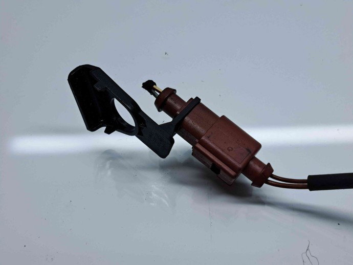 Injector Adblue  Volkswagen Golf 7 (5G) [Fabr 2014-prezent] 04L131113P 1.6 TDI DCZA 88KW / 120CP
