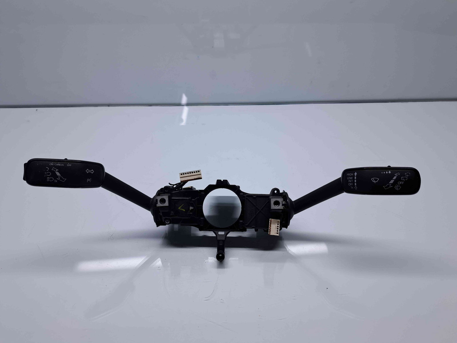 Ansamblu manete Skoda Octavia 3 Combi (5E5) [Fabr 2012-prezent] 5Q0953502P - imagine 1