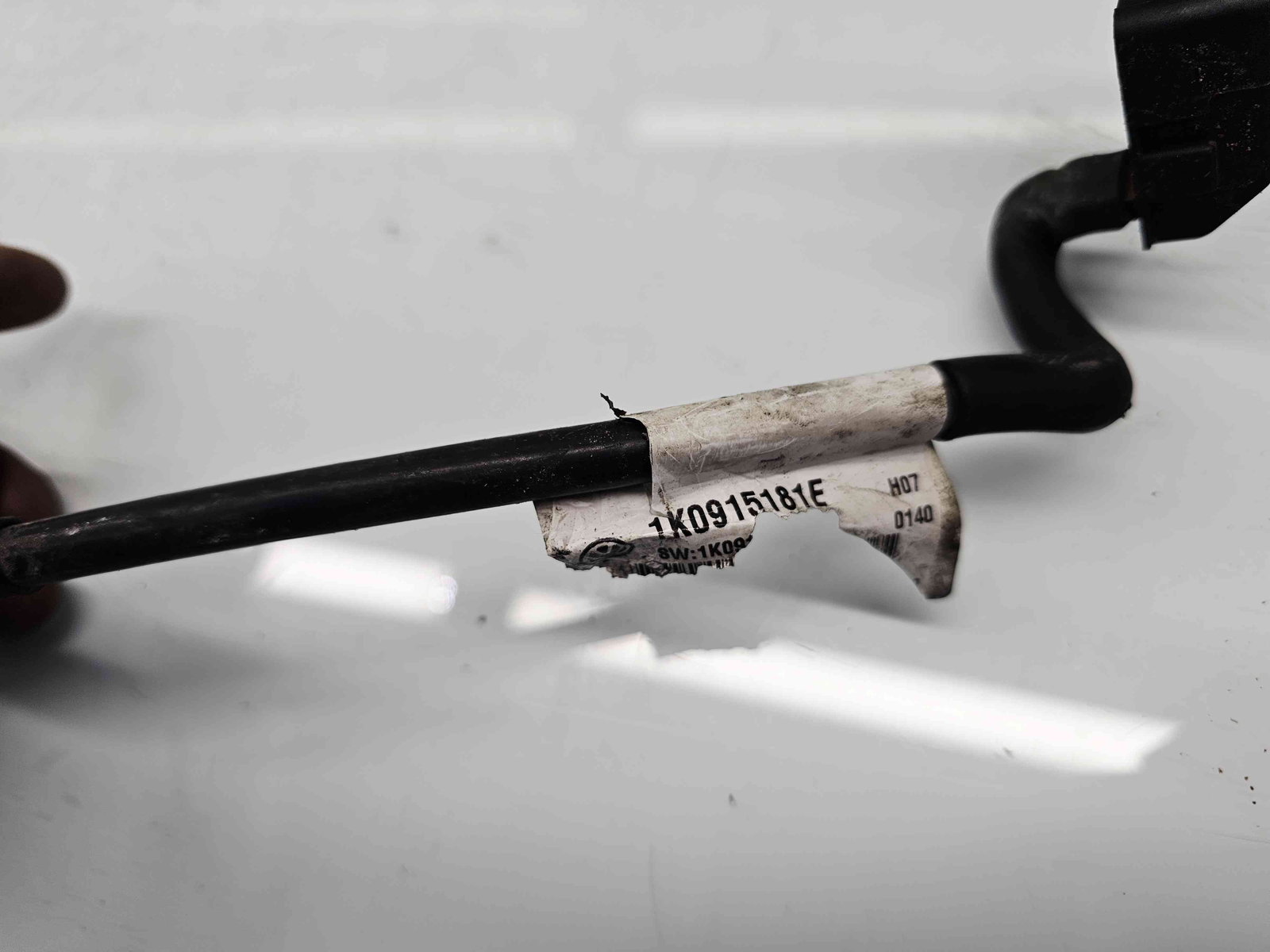 Borna baterie (-) AudiA3 Sportback (8PA) [Fabr 2004-2013] Facelift 1K0915181E - imagine 2