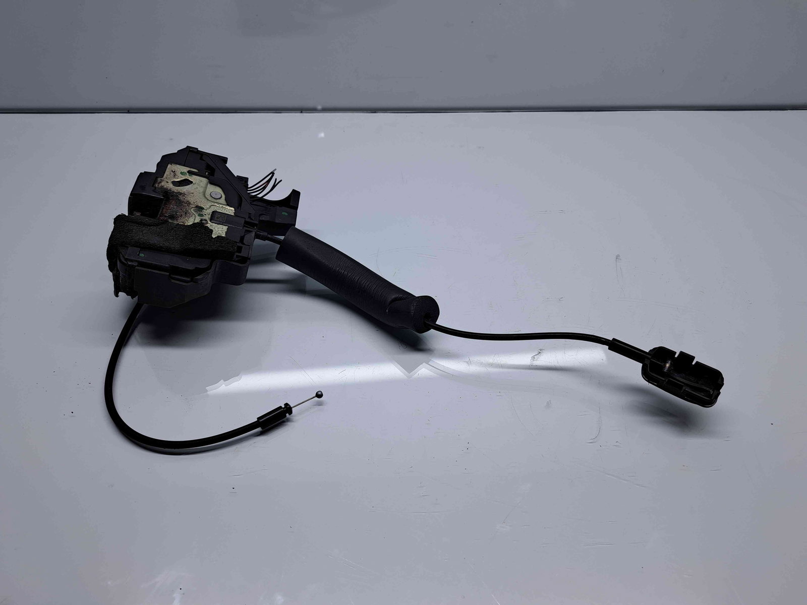 Broasca usa stanga fata Renault Megane 3 [Fabr 2008-2015] Facelift 805030002R - imagine 2