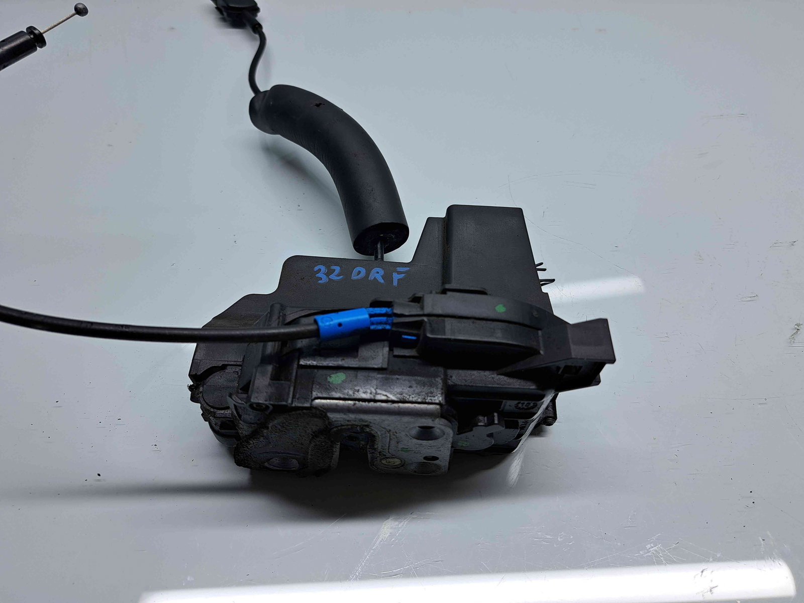 Broasca usa stanga fata Renault Megane 3 [Fabr 2008-2015] Facelift 805030002R - imagine 4