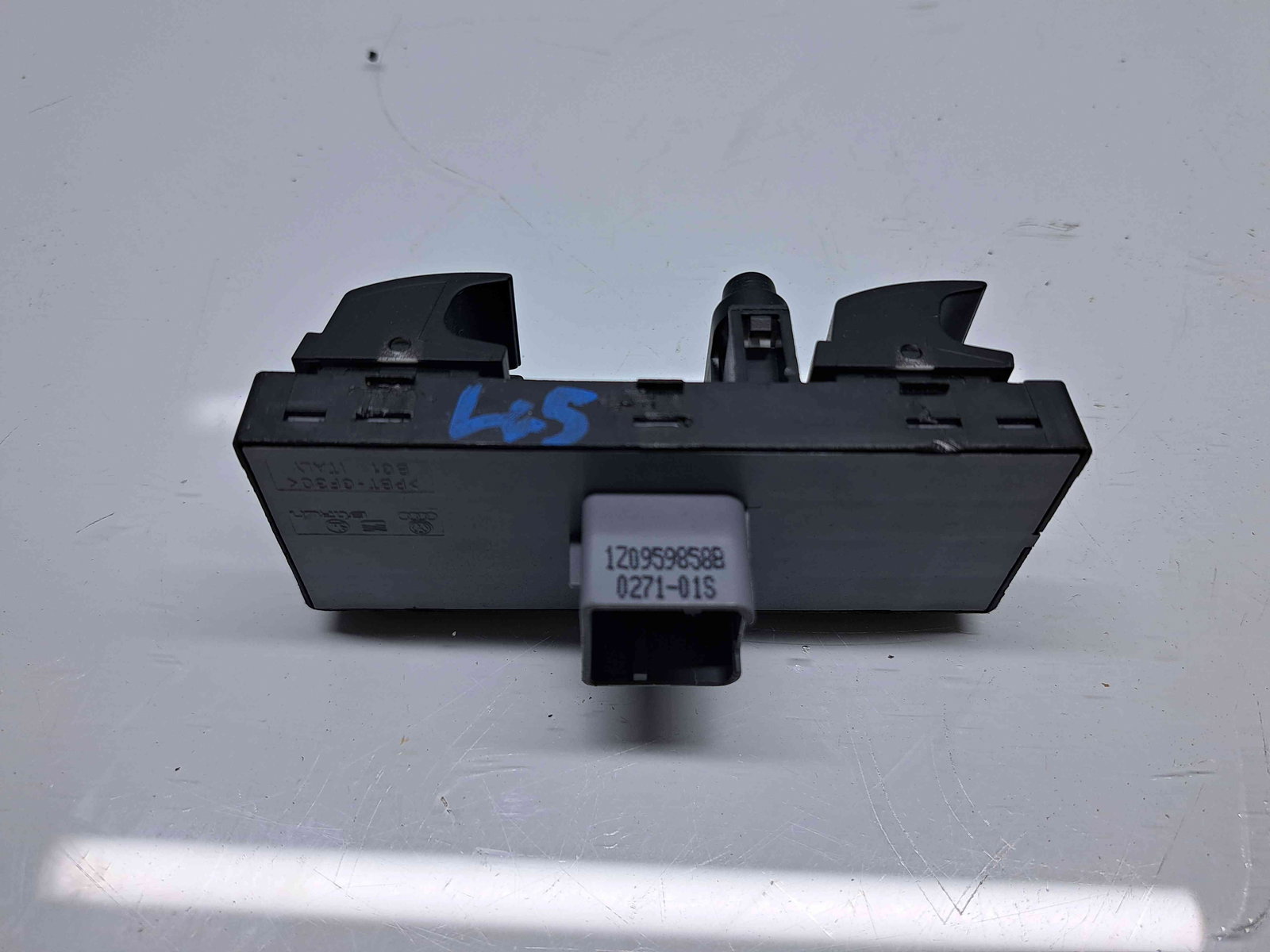 Butoane comanda geamuri sofer Skoda Octavia 2 Combi (1Z5) [Fabr 2004-2013] Facelift 1Z0959858B - imagine 2