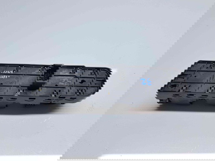  Butoane comanda geamuri sofer Renault Megane 3 [Fabr 2008-2015] Facelift 809610016R