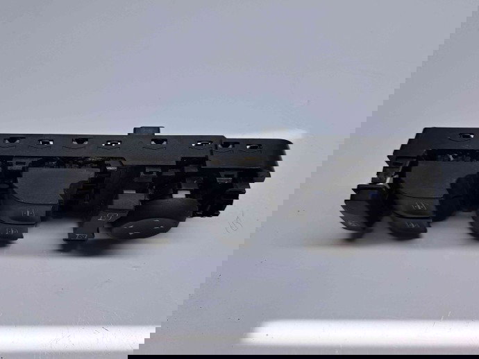  Butoane comanda geamuri sofer Renault Megane 3 [Fabr 2008-2015] Facelift 809610016R