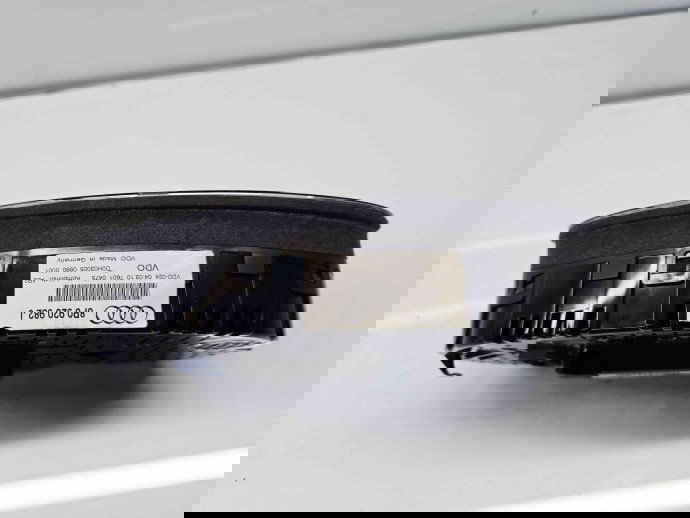  Ceas bord Audi A3 Sportback (8PA) [Fabr 2004-2013] Facelift 8P0920982J