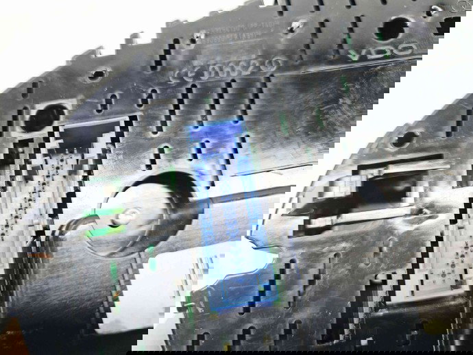  Ceas bord Audi A3 Sportback (8PA) [Fabr 2004-2013] Facelift 8P0920982J