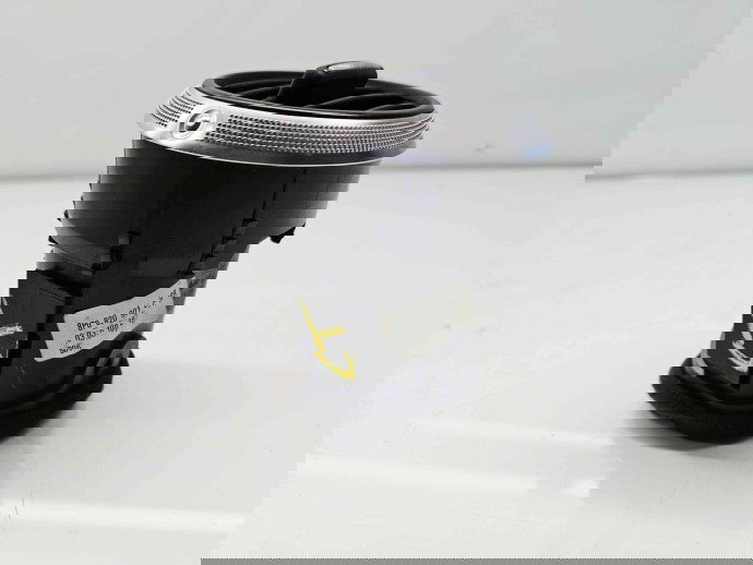  Grila aerisire centrala Audi A3 Sportback (8PA) [Fabr 2004-2013] Facelift 8P0820901C