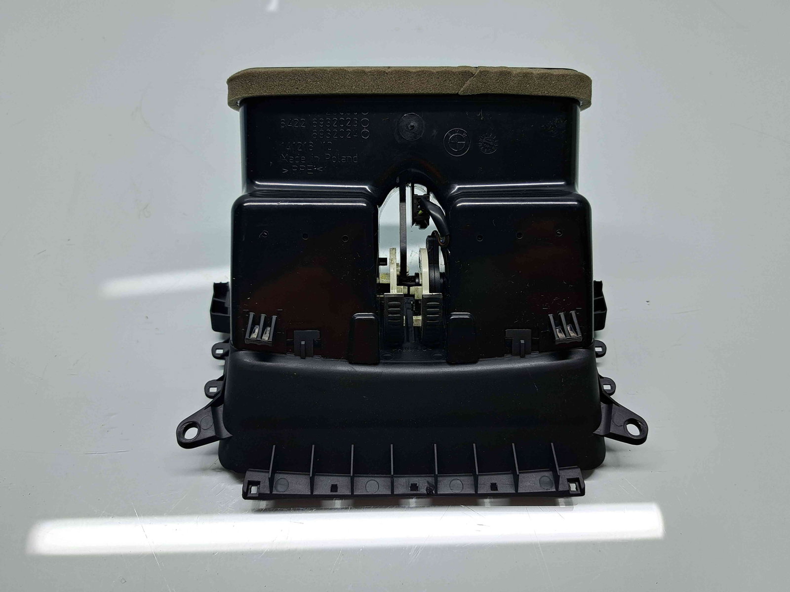 Grila aerisire spate Bmw 3 Cabriolet (E93) [Fabr 2006-2011] Facelift 6932023 - imagine 4