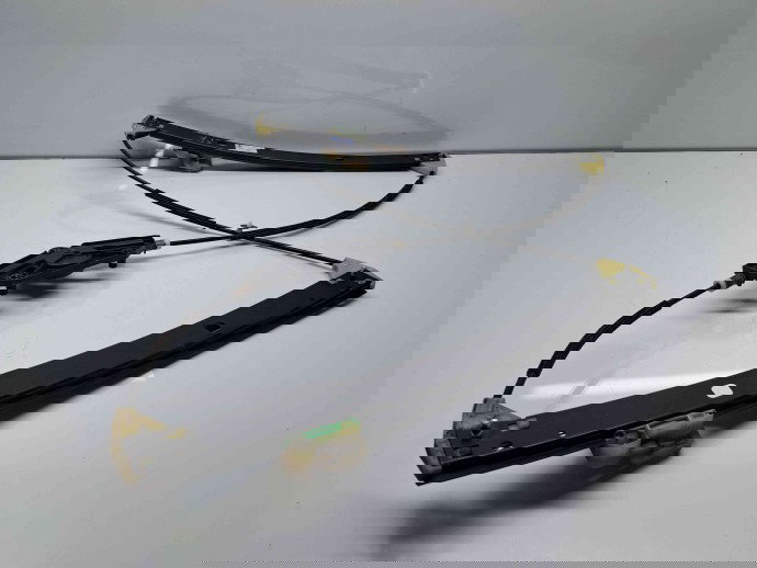 Macara electrica geam stanga fata Skoda Octavia 3 Combi (5E5) [Fabr 2012-prezent] 5E0837461B