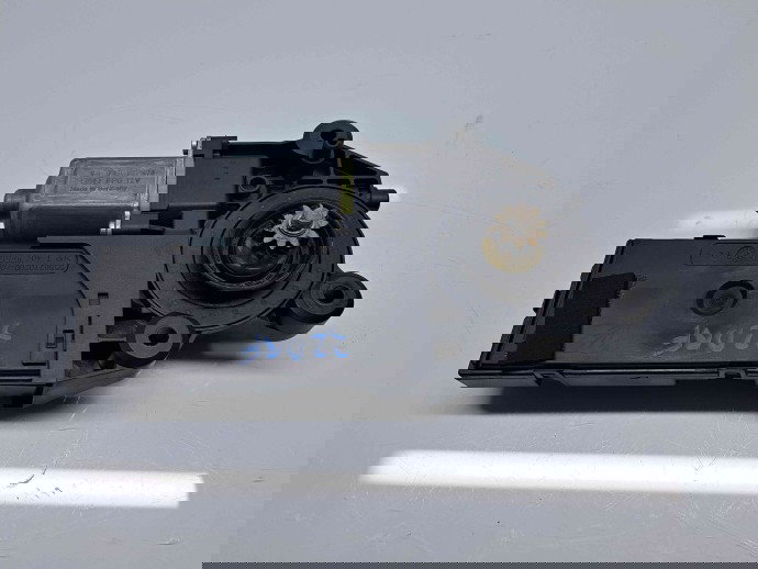 Motoras geam dreapta fata Renault Megane 3 [Fabr 2008-2015] Facelift 807302821R