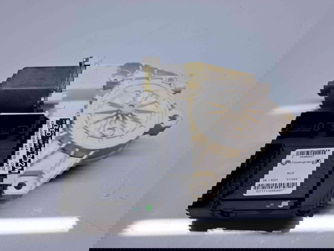 Motoras geam stanga fata Audi A3 Sportback (8PA) [Fabr 2004-2013] Facelift 8P0959802M