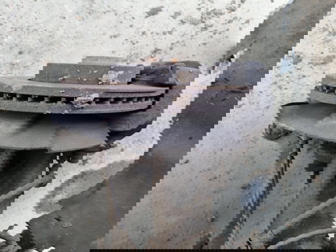 Fuzeta fata stanga Volkswagen Transporter 5 (7HB, 7HJ) [Fabr 2004-2013] 2.0 TDI CAA 75KW / 102CP