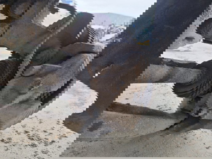 Fuzeta fata stanga Volkswagen Transporter 5 (7HB, 7HJ) [Fabr 2004-2013] 2.0 TDI CAA 75KW / 102CP