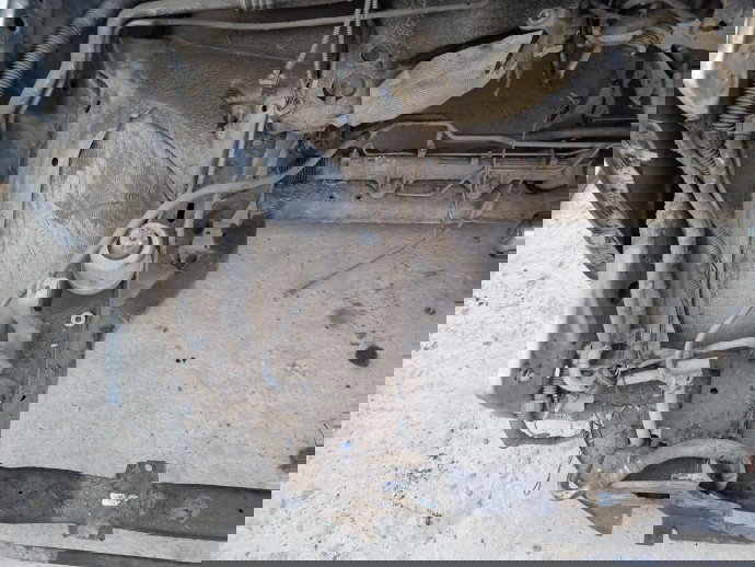 Lonjeron dreapta Volkswagen Transporter 5 (7HB, 7HJ) [Fabr 2004-2013] OEM