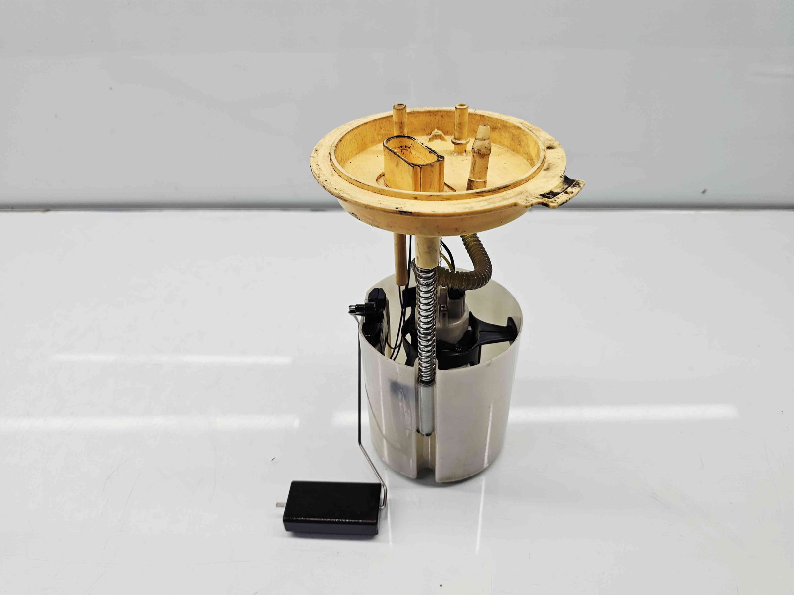 Pompa combustibil Audi A3 Sportback (8PA) [Fabr 2004-2013] Facelift OEM 2.0 TDI CFFB 103KW / 140CP - imagine 1