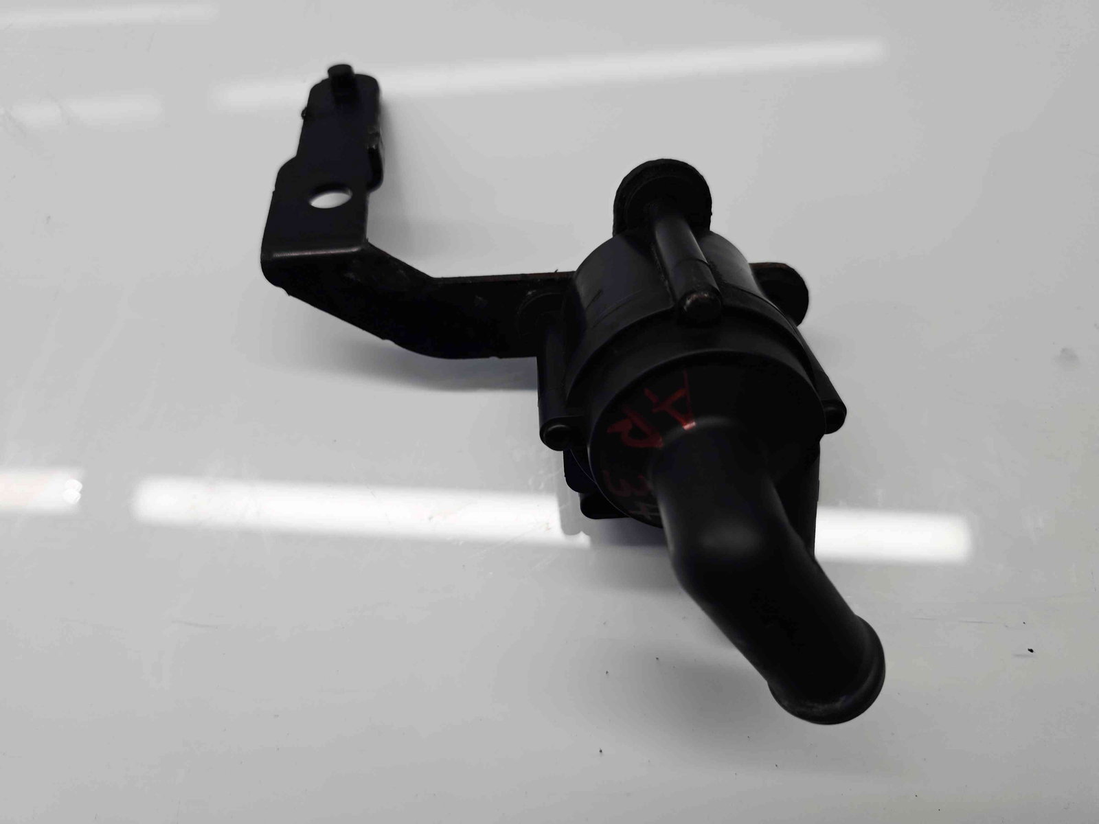 Pompa recirculare apa Skoda Octavia 2 Combi (1Z5) [Fabr 2004-2013] Facelift 5N0965561 2.0 TDI CEGA 125KW / 170CP - imagine 6