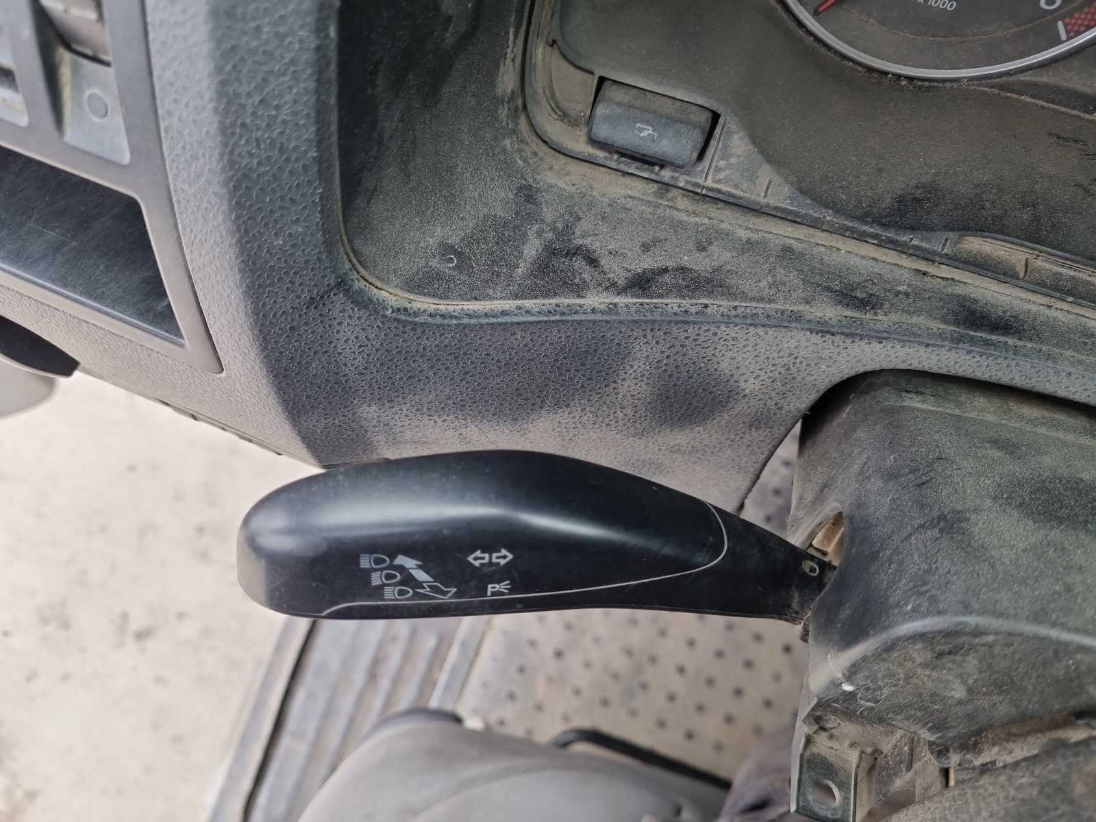 Maneta semnalizare Volkswagen Transporter 5 (7HB, 7HJ) [Fabr 2004-2013] OEM - imagine 2