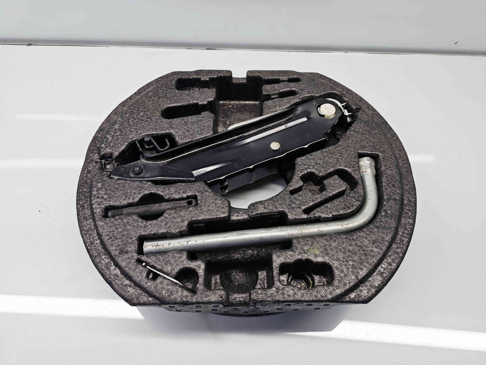 Set cric si cheie Audi A3 Sportback (8PA) [Fabr 2004-2013] Facelift OEM - imagine 1