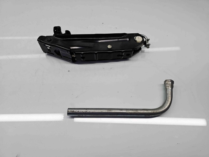  Set cric si cheie Audi A3 Sportback (8PA) [Fabr 2004-2013] Facelift OEM