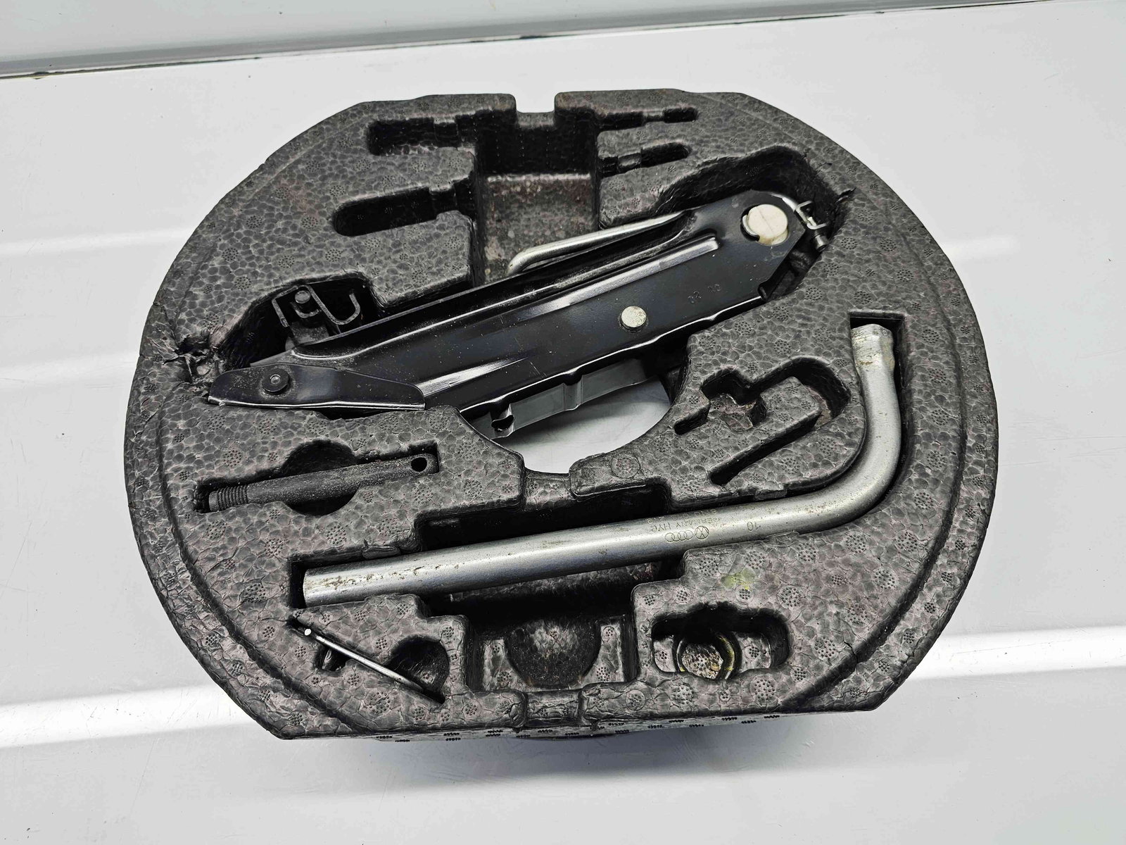 Set cric si cheie Audi A3 Sportback (8PA) [Fabr 2004-2013] Facelift OEM - imagine 6