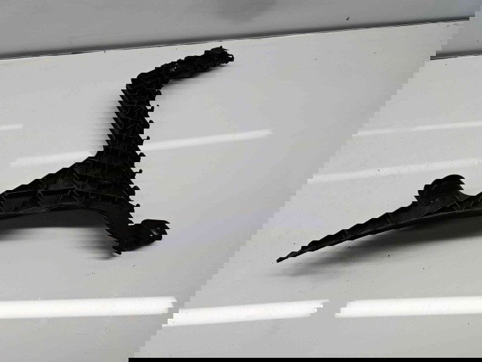 Suport bara dreapta spate Audi A3 Sportback (8PA) [Fabr 2004-2013] Facelift 8P4807378B