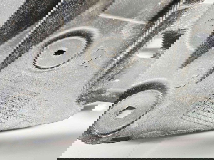 Suport bara dreapta spate Audi A3 Sportback (8PA) [Fabr 2004-2013] Facelift 8P4807394A