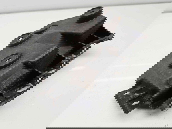 Suport bara stanga spate Audi A3 Sportback (8PA) [Fabr 2004-2013] Facelift 8P4807393A