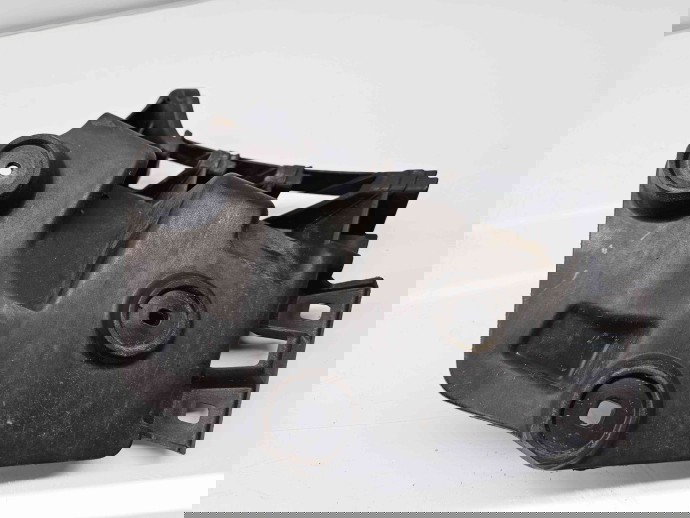 Suport bara stanga spate Audi A3 Sportback (8PA) [Fabr 2004-2013] Facelift 8P4807393A